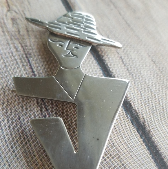Jewelry - 925 STERLING SILVER PIN
